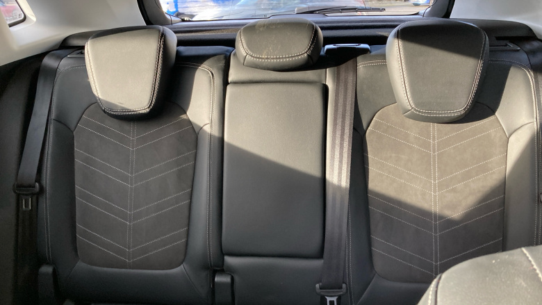 Vauxhall Grandland 1.2 Turbo Ultimate 5dr Petrol Hatchback